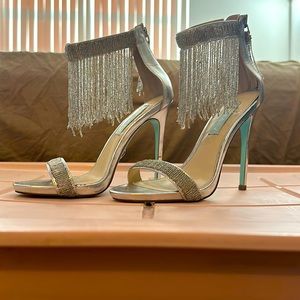 Beaded Betsy’s Johnson Heel